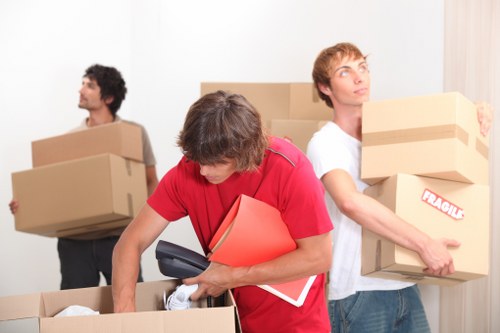Step-by-step packing process for Cambridgeheath relocations